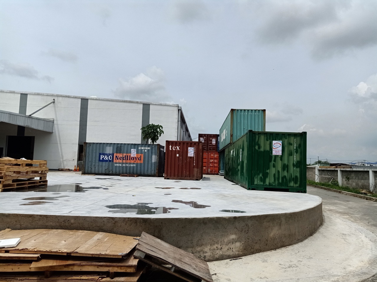 cho thuê container tại Hóc Môn - TPHCM