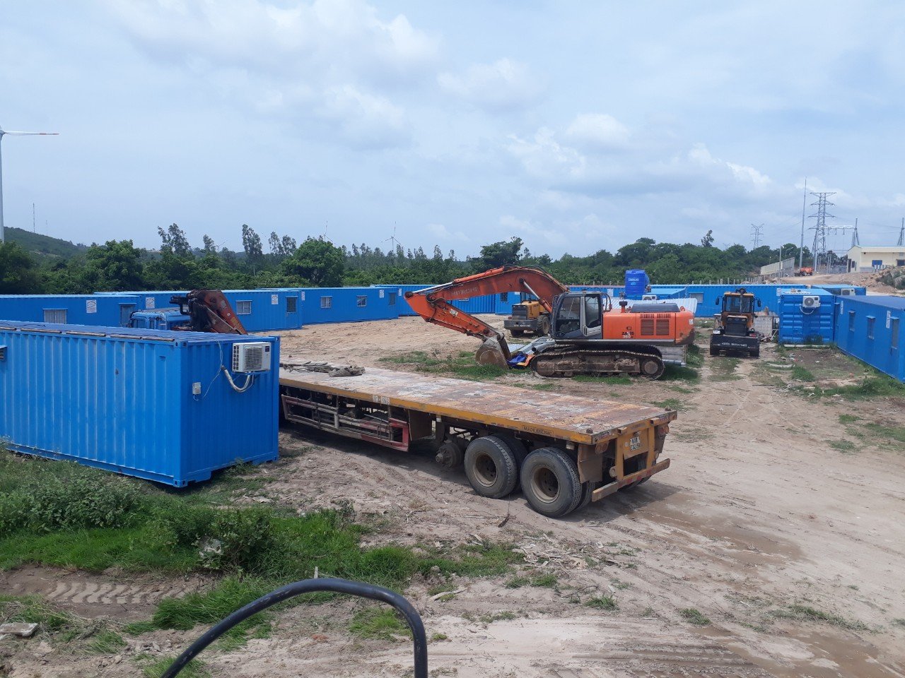cho thuê container tại KCN Nam Tân Uyên
